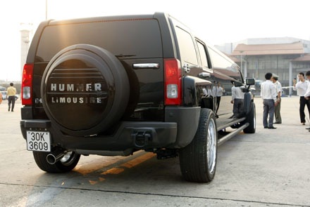 Limousine đón xá lợi về Ninh Bình - 11 Limousine đón xá lợi về Ninh Bình - 11