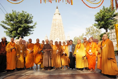 Hành trình cùng chuyên cơ đón Xá lợi Phật Thích Ca từ Ấn Độ - 5 Hành trình cùng chuyên cơ đón Xá lợi Phật Thích Ca từ Ấn Độ - 5