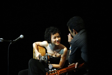 Chút “Ghen” rất riêng của Lê Cát Trọng Lý - 9