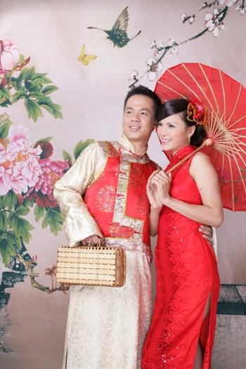 Siêu mẫu Ngọc Hà hồi hộp trong lễ ăn hỏi - 9 Siêu mẫu Ngọc Hà hồi hộp trong lễ ăn hỏi - 9