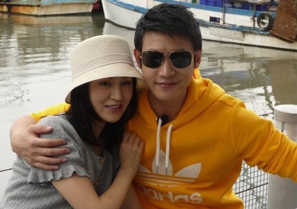 Vợ chồng Lục Nghị “trốn” con đi chơi riêng - 3 Vợ chồng Lục Nghị “trốn” con đi chơi riêng - 3