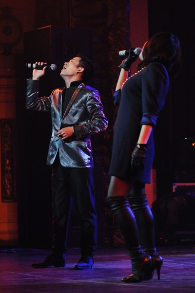 Ngắm các cặp song ca trong đêm “Hoa cúc vàng tháng 3” - 1