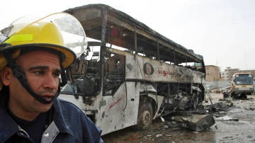 Iraq bắt đầu bước quan trọng trong tiến trình hòa giải dân tộc - 2 Iraq bắt đầu bước quan trọng trong tiến trình hòa giải dân tộc - 2