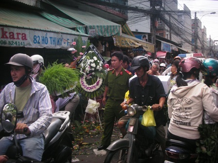 Đàn ông và ngày dành cho “một nửa thế giới” - 19 Đàn ông và ngày dành cho “một nửa thế giới” - 19