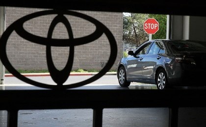 Phía sau khủng hoảng thu hồi xe của Toyota     - 1