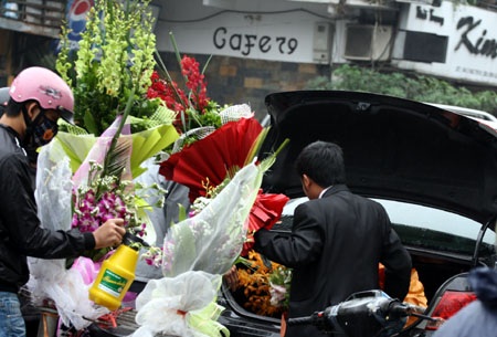 Đàn ông và ngày dành cho “một nửa thế giới” - 6 Đàn ông và ngày dành cho “một nửa thế giới” - 6