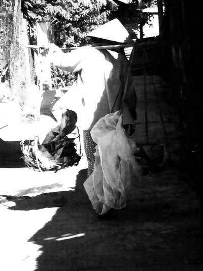 Xuôi ngược mưu sinh trong ngày 8 tháng 3 - 6