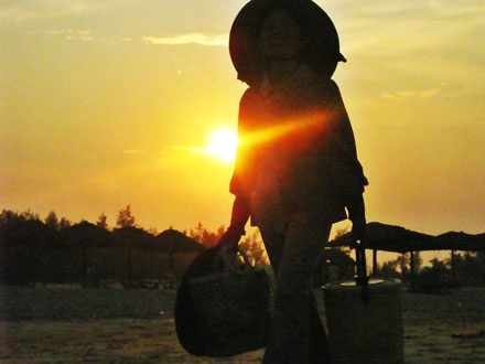 Xuôi ngược mưu sinh trong ngày 8 tháng 3 - 7