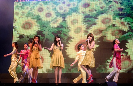 “Gái một con” Hiền Thục ngày càng quyến rũ  - 15 “Gái một con” Hiền Thục ngày càng quyến rũ  - 15