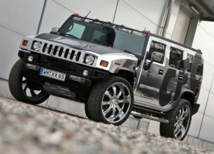 Xe Hummer H2 “khoác áo” crôm - 1 Xe Hummer H2 “khoác áo” crôm - 1
