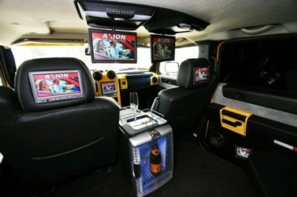 Xe Hummer H2 “khoác áo” crôm - 6 Xe Hummer H2 “khoác áo” crôm - 6