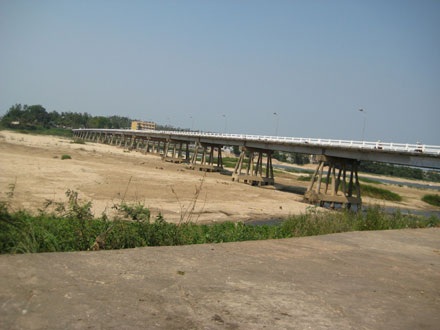 Sông Trà Khúc hóa “sa mạc” - 6 Sông Trà Khúc hóa “sa mạc” - 6