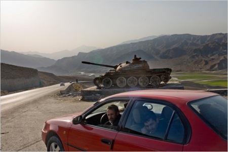 Afghanistan: Một cung đường “tử thần” - 3