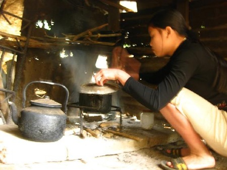 Điều ước nhỏ của cô nữ sinh "làm mẹ" từ tuổi 15 - 1 Điều ước nhỏ của cô nữ sinh "làm mẹ" từ tuổi 15 - 1