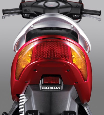 Honda Việt Nam ra mắt Click phiên bản mới - 12 Honda Việt Nam ra mắt Click phiên bản mới - 12