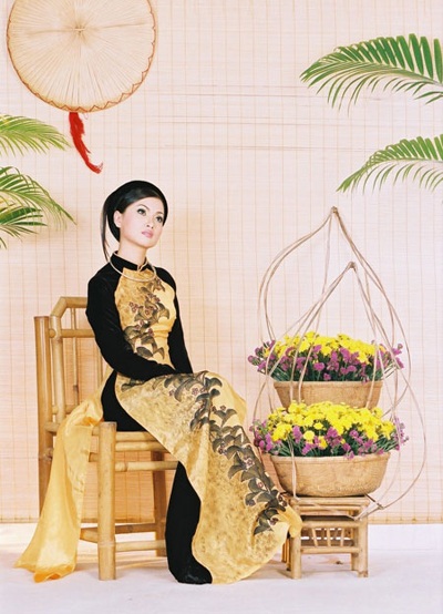 Em gái Cẩm Ly dạy hát miễn phí cho trẻ em nghèo - 1 Em gái Cẩm Ly dạy hát miễn phí cho trẻ em nghèo - 1