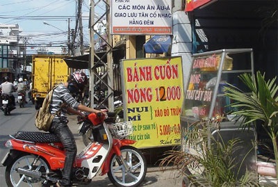 “Toát mồ hôi” vì dịch vụ đường phố… thay giá - 1