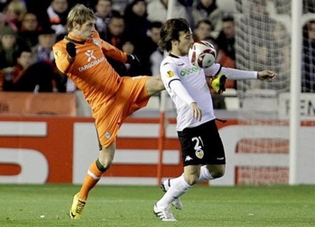 Bóng đá TBN tiếp tục gây thất vọng tại Cúp châu Âu - 1 Bóng đá TBN tiếp tục gây thất vọng tại Cúp châu Âu - 1