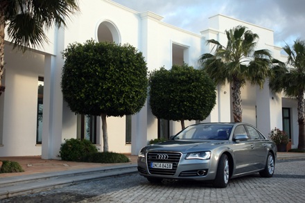 Audi A8 2010 sẽ sớm có mặt tại Việt Nam - 1