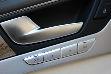 Audi A8 2010 sẽ sớm có mặt tại Việt Nam - 8