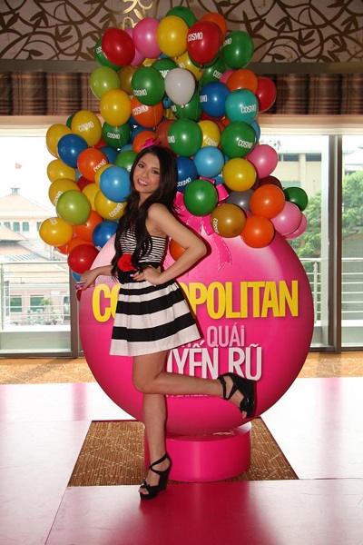 Ngô Mỹ Uyên rực rỡ, quyến rũ trên thảm hồng Cosmopolitan! - 15 Ngô Mỹ Uyên rực rỡ, quyến rũ trên thảm hồng Cosmopolitan! - 15