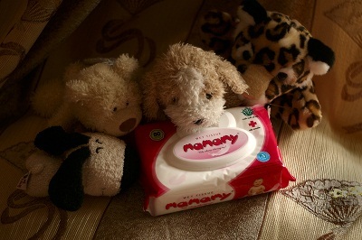 Chọn khăn ướt an toàn cho trẻ nhỏ - 1