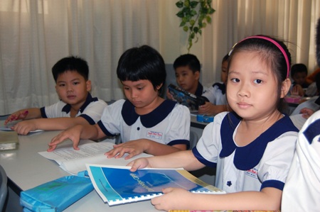 TPHCM: Thực hiện thí điểm chương trình phổ thông quốc tế Cambridge - 1 TPHCM: Thực hiện thí điểm chương trình phổ thông quốc tế Cambridge - 1