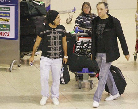 Bồ của Tevez công khai cuộc tình vụng trộm - 2