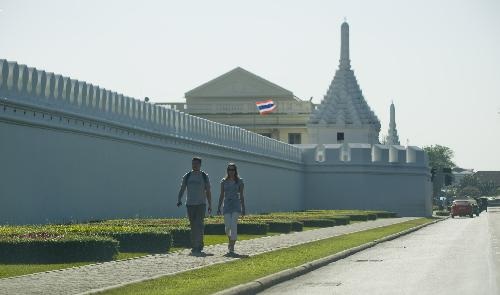 Biểu tình của “áo đỏ” - cái nhìn của người Bangkok - 3 Biểu tình của “áo đỏ” - cái nhìn của người Bangkok - 3