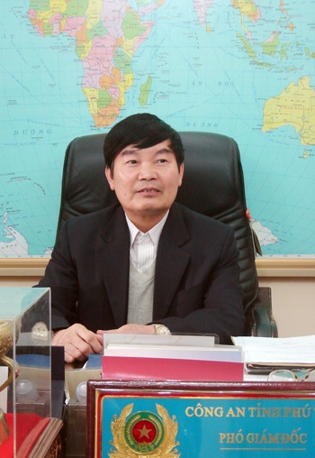 Hai tỉnh phối hợp lập chuyên án vụ nổ súng tại ngã ba sông - 2 Hai tỉnh phối hợp lập chuyên án vụ nổ súng tại ngã ba sông - 2