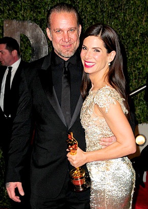 Chồng Sandra Bullock bị “tố” ngoại tình - 5 Chồng Sandra Bullock bị “tố” ngoại tình - 5