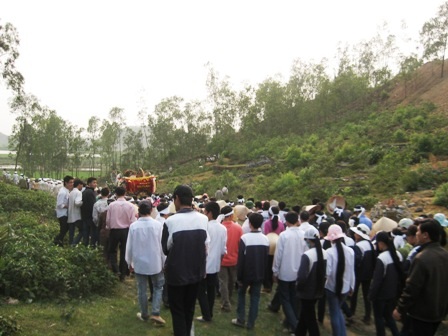 Nghẹn ngào phút tiễn đưa một hồn thơ  - 5