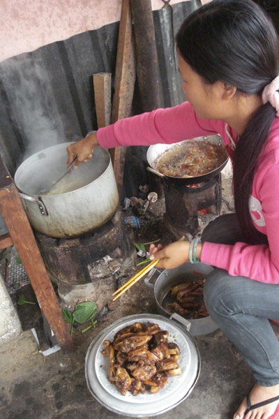 Đà Nẵng: Cơm “bụi” quá trời... bụi - 2 Đà Nẵng: Cơm “bụi” quá trời... bụi - 2
