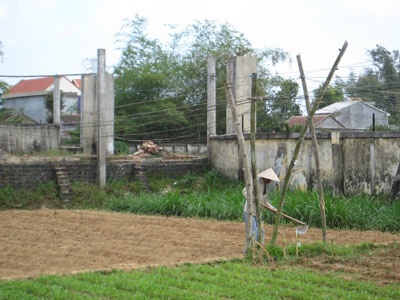 Hiểm hoạ chết người “giàn” dây điện ngang đầu - 4