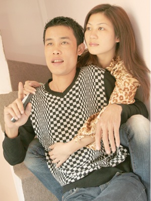 Hiệp “Gà” bất ngờ cưới vợ lần 2 - 2 Hiệp “Gà” bất ngờ cưới vợ lần 2 - 2
