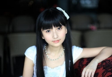 Ngắm nữ họa sĩ truyện tranh đẹp hơn cả... truyện tranh  - 2