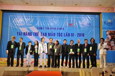 Lễ giỗ tổ ngành tóc Việt Nam và cuộc thi tìm kiếm tài năng trẻ tạo mẫu tóc lần thứ 4 năm 2010 - 2 Lễ giỗ tổ ngành tóc Việt Nam và cuộc thi tìm kiếm tài năng trẻ tạo mẫu tóc lần thứ 4 năm 2010 - 2