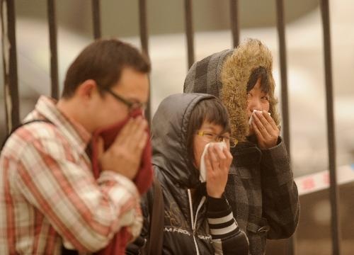 Bão cát "càn quét" tây bắc Trung Quốc  - 5