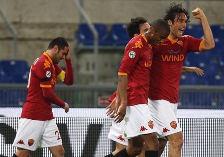 AS Roma, Fiorentina đồng loạt “nghiền nát” khách - 1 AS Roma, Fiorentina đồng loạt “nghiền nát” khách - 1