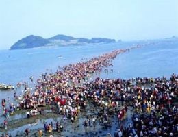 Kỳ thú hiện tượng "Biển chia đôi" - 5 Kỳ thú hiện tượng "Biển chia đôi" - 5
