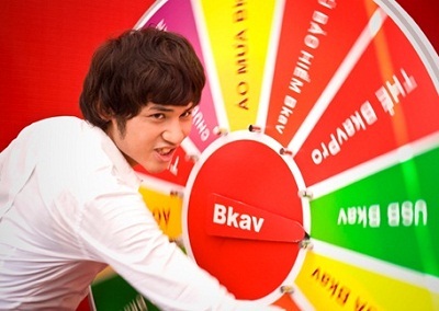 Nghệ sĩ cùng sinh viên IT khuấy động triển lãm BKIT Week 2010 - 7 Nghệ sĩ cùng sinh viên IT khuấy động triển lãm BKIT Week 2010 - 7