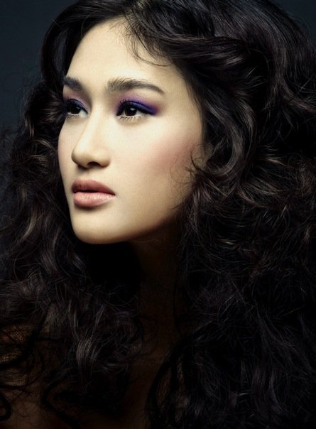 Triệu Trang - Người đẹp tri thức - 5