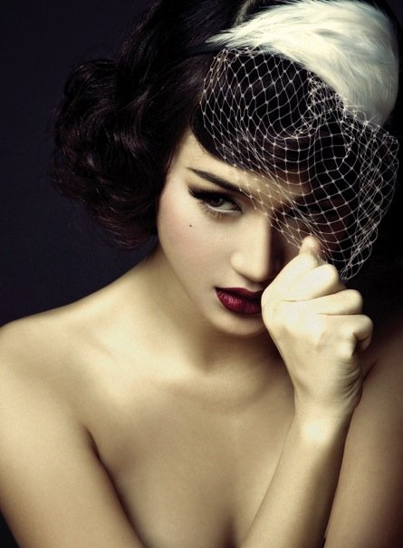 Triệu Trang - Người đẹp tri thức - 2