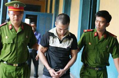 Tử hình bị cáo giết nữ đồng nghiệp rồi hãm hiếp - 1 Tử hình bị cáo giết nữ đồng nghiệp rồi hãm hiếp - 1