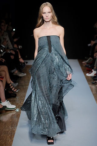 BST xuân hè 2010 của Costume National - 17 BST xuân hè 2010 của Costume National - 17