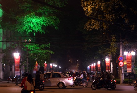 Hà Nội giờ tắt đèn - 1