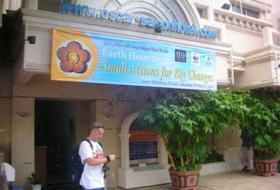 Giới kinh doanh hưởng ứng Giờ Trái đất - 1 Giới kinh doanh hưởng ứng Giờ Trái đất - 1