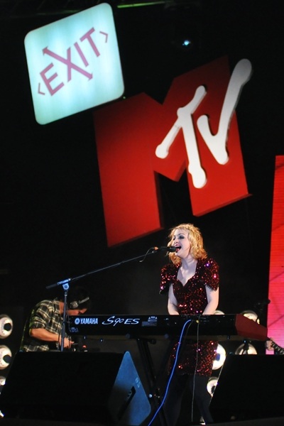 MTV Exit “đốt cháy” Sân vận động Mỹ Đình - 12