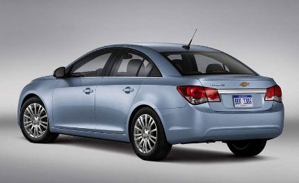 Chevy Cruze phiên bản “xanh” chuẩn bị ra mắt - 2 Chevy Cruze phiên bản “xanh” chuẩn bị ra mắt - 2