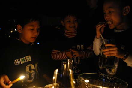 Hà Nội giờ tắt đèn - 12